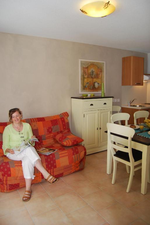 Lagrange Grand Bleu Vacances - Residence La Closerie Barjac  Eksteriør billede